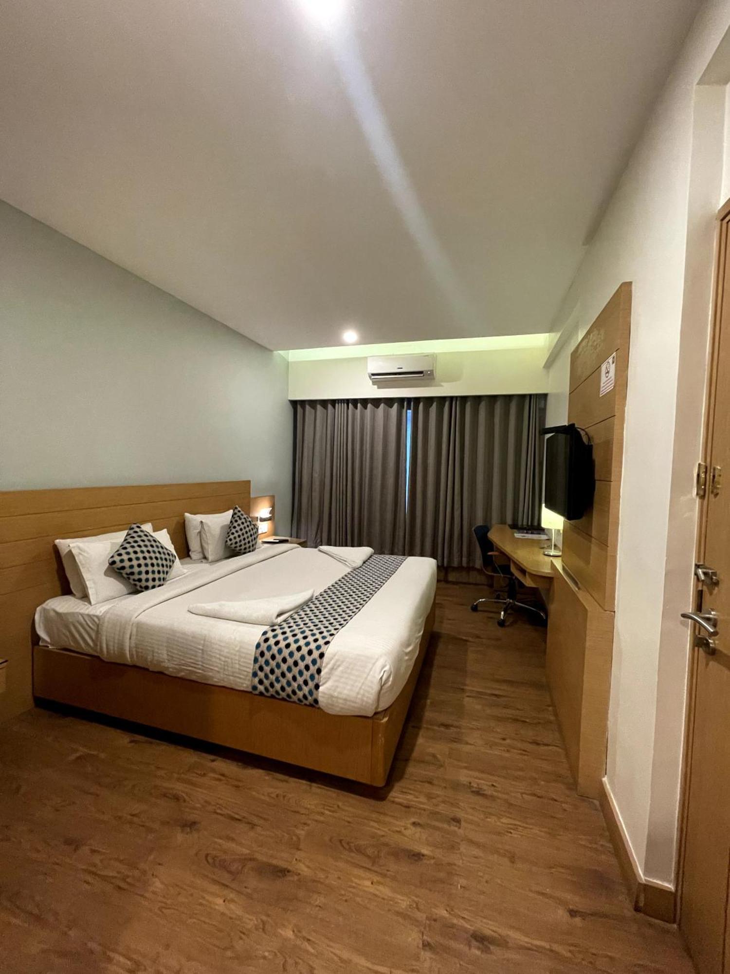 Hotel Indriya Wayanad Kalpatta Exteriér fotografie