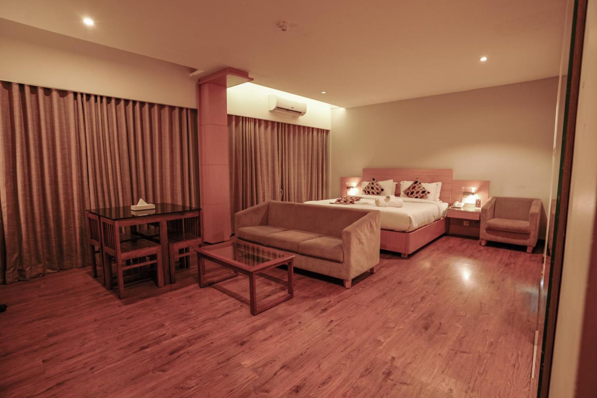 Hotel Indriya Wayanad Kalpatta Exteriér fotografie